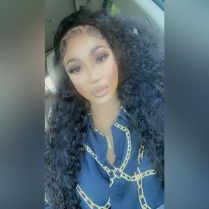 Meet your Posher, Jazline